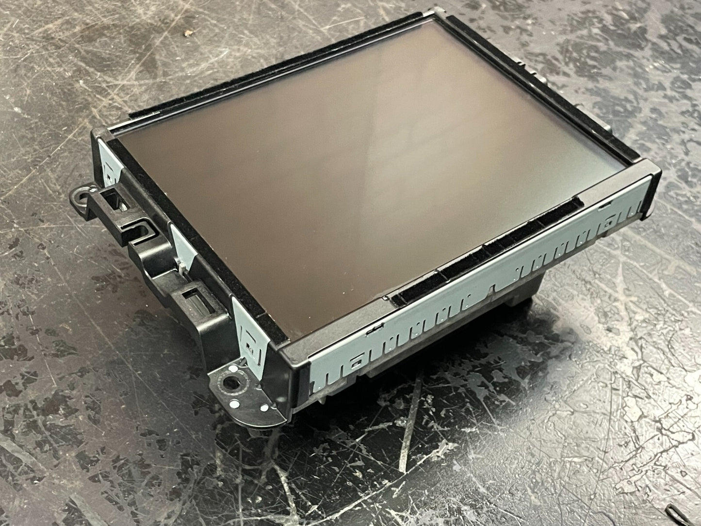2015 Ram 1500 U-Connect Harmon Radio Receiver 8.4" Touch Screen Opt RA3 X81 RSD