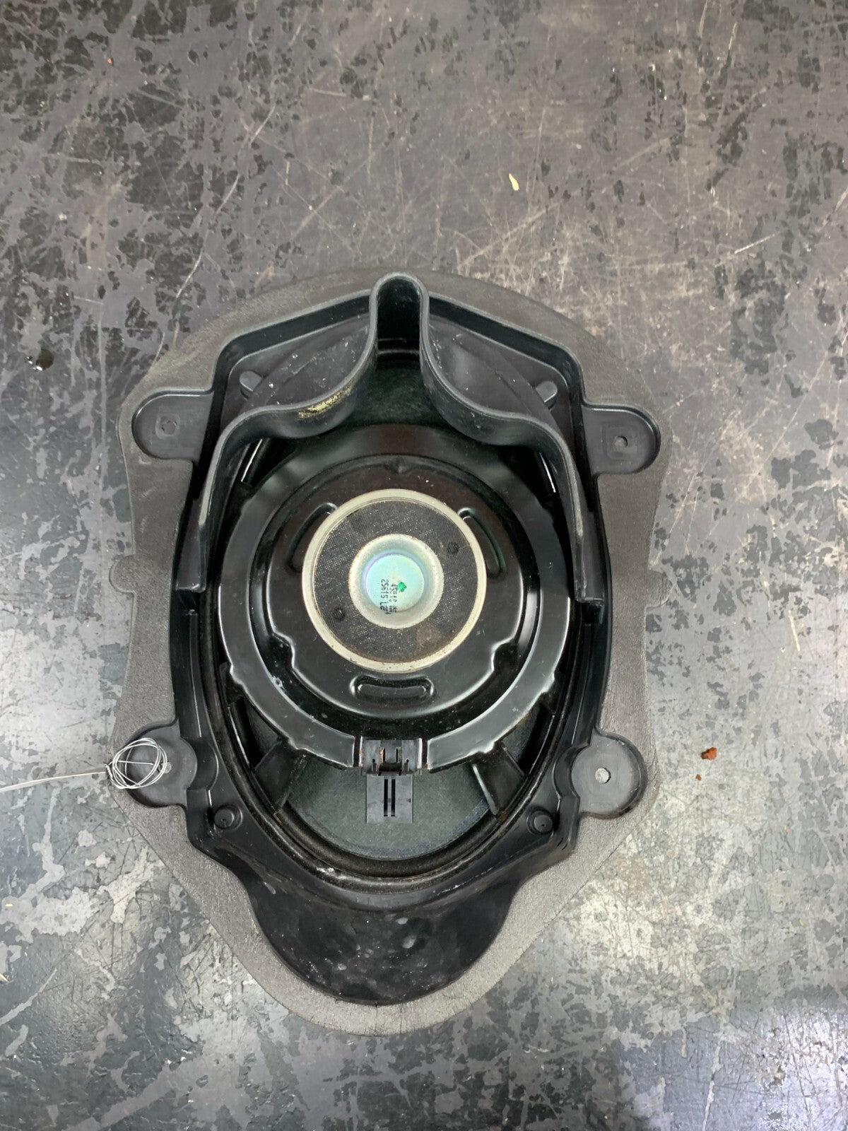 2015-2020 DODGE CHALLENGER SRT 6.4L OEM FRONT RIGHT OR LEFT DOOR AUDIO SPEAKER