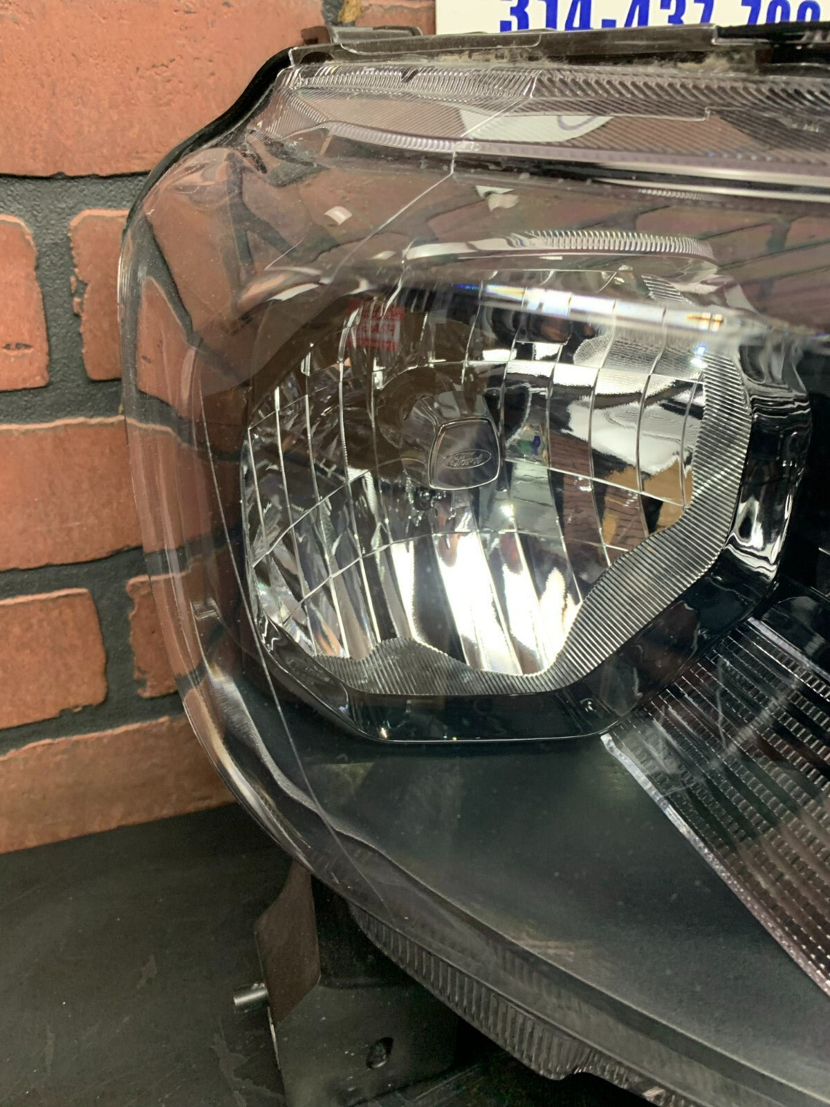 OEM 2019 2020 2021 Ford Ranger Right RH Passenger Halogen Headlight LIKE NEW