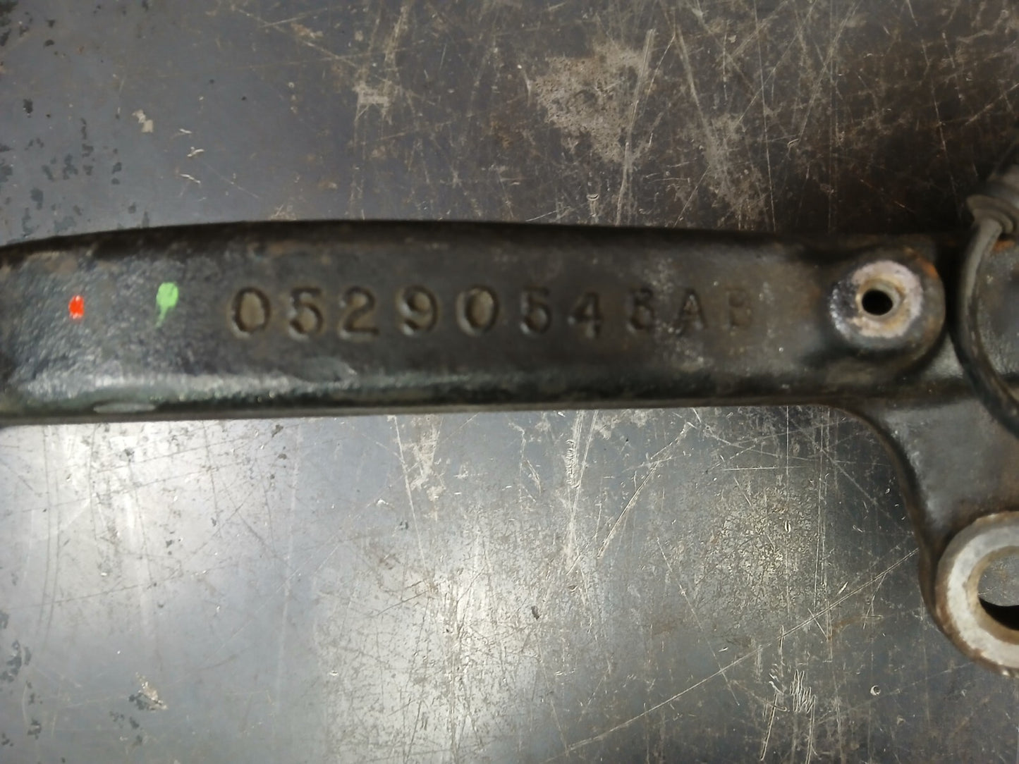 2006-2014 Charger 300 Front Driver LH Side Spindle Knuckle Assembly 05290545ab