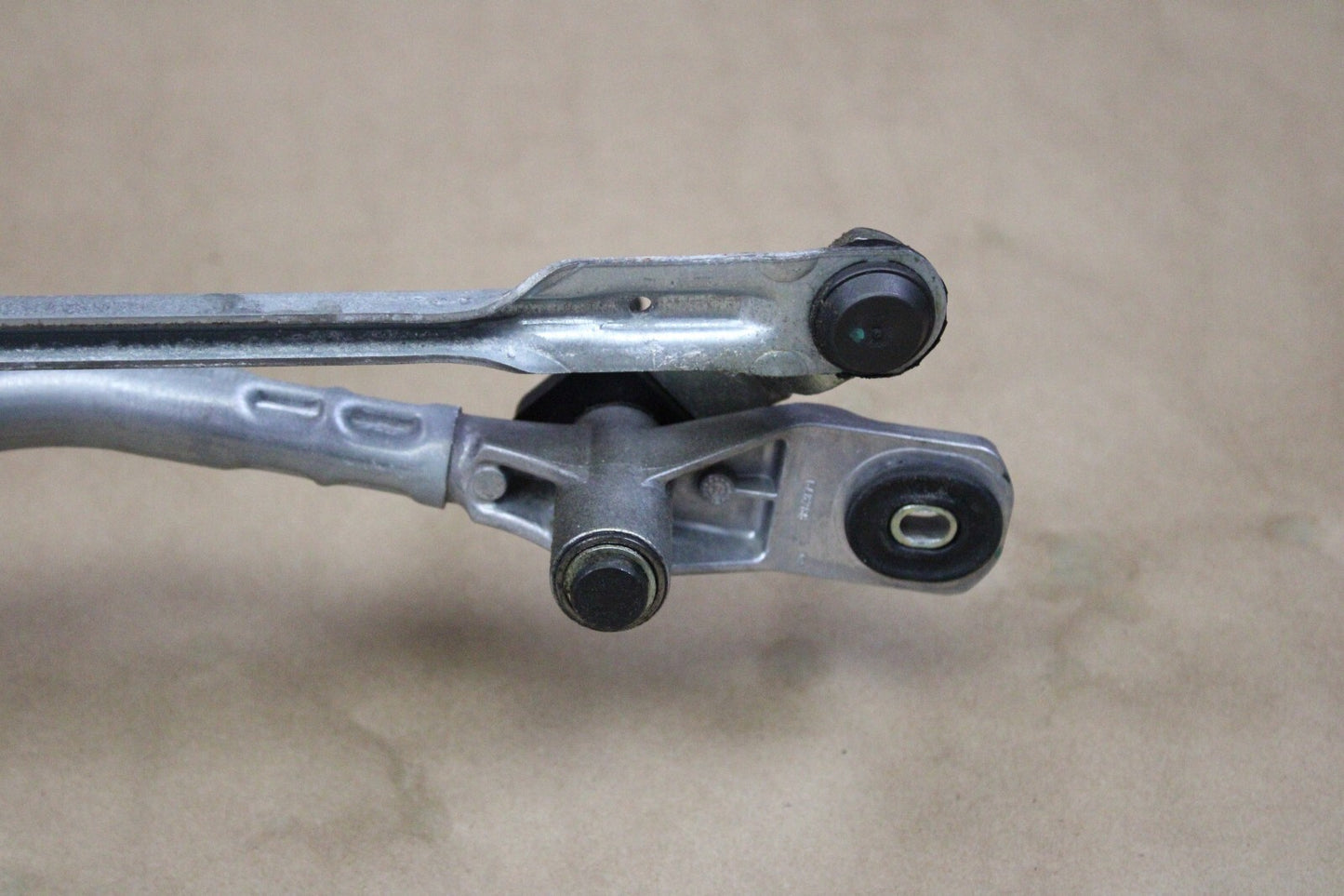 2012-2018 AUDI S7 WINDSHIELD WIPER TRANSMISSION LINKAGE & MOTOR OEM 4G1 955 119