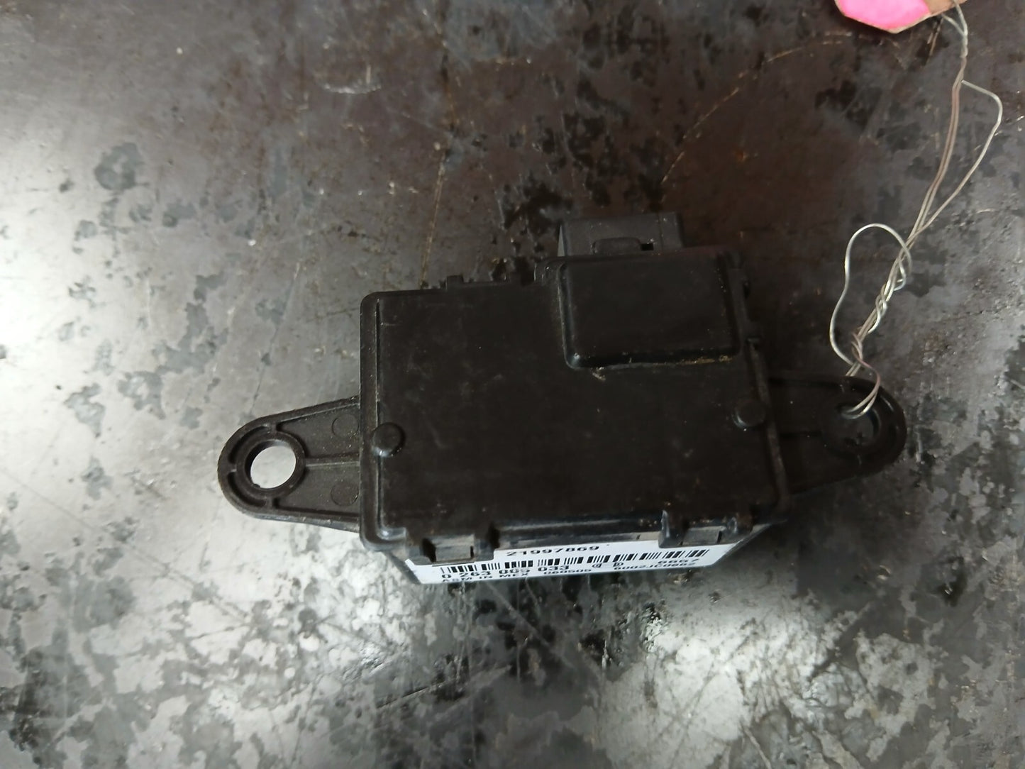 2007 Cadillac Escalade Back-up Reverse Parking Aid Sensor Module 0 263 005 033