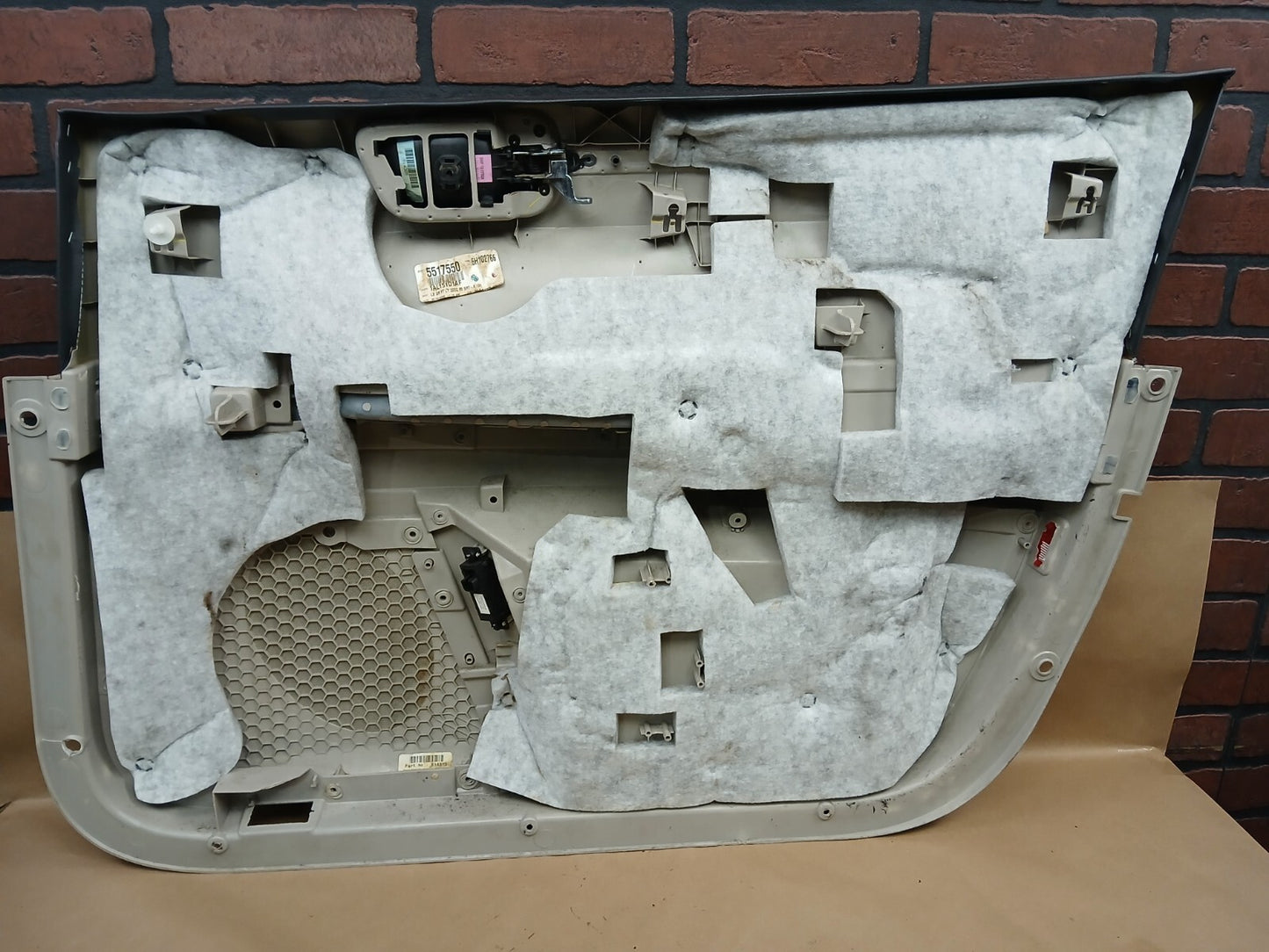 2005-2010 Chrysler 300 Front Driver LH Side Interior Door Panel 1al151d1af