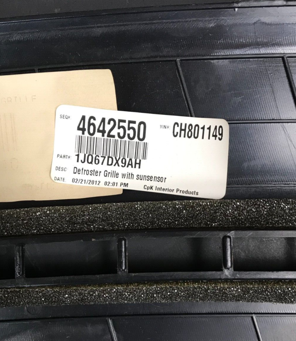 2012 300 Dash Windshield Defroster Grille Panel 1JQ67DX9AH