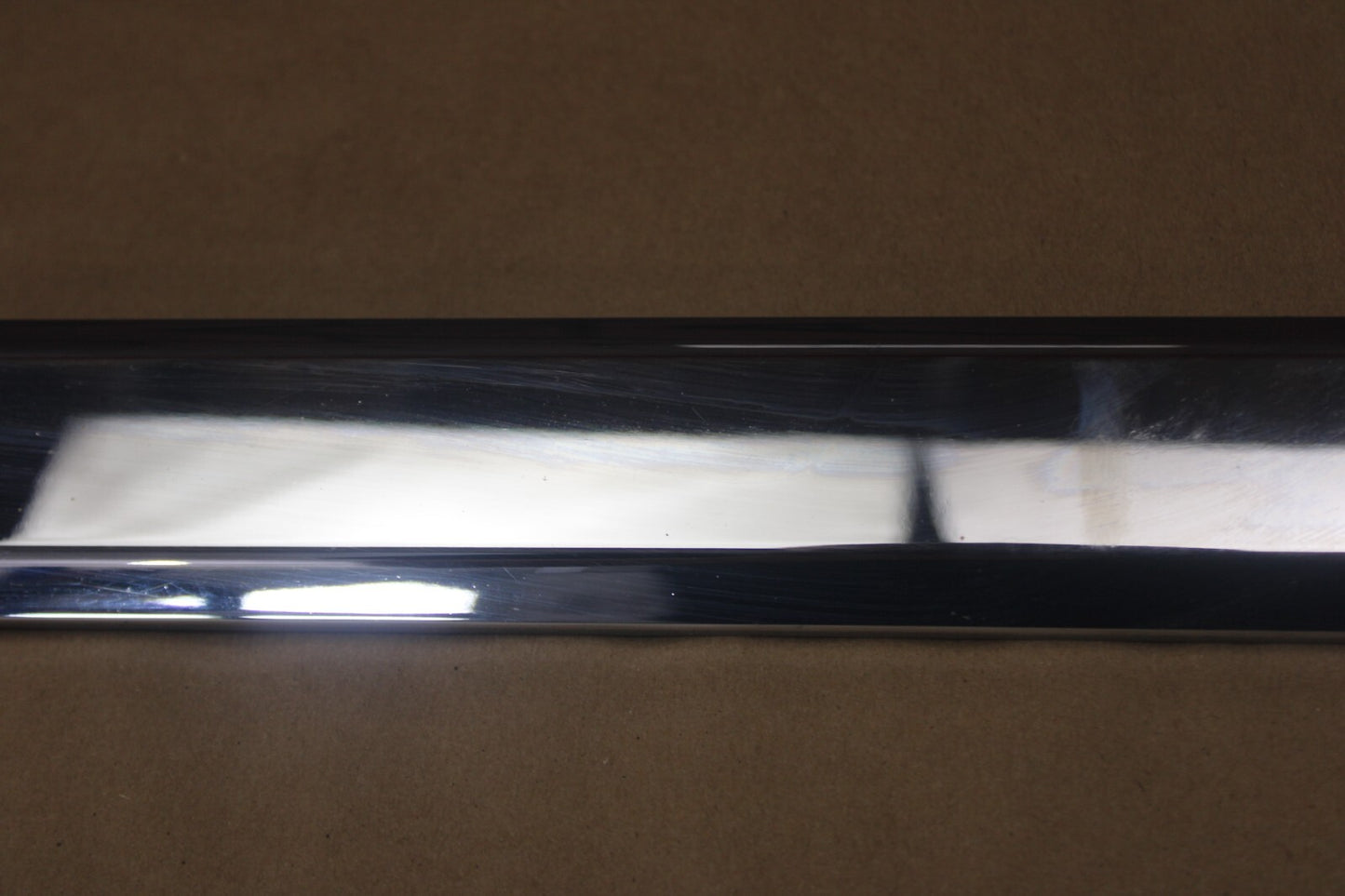 05-10 JEEP GRAND CHEROKEE SRT8 OEM REAR RIGHT CHROME MOLDING TRIM 55156846AC