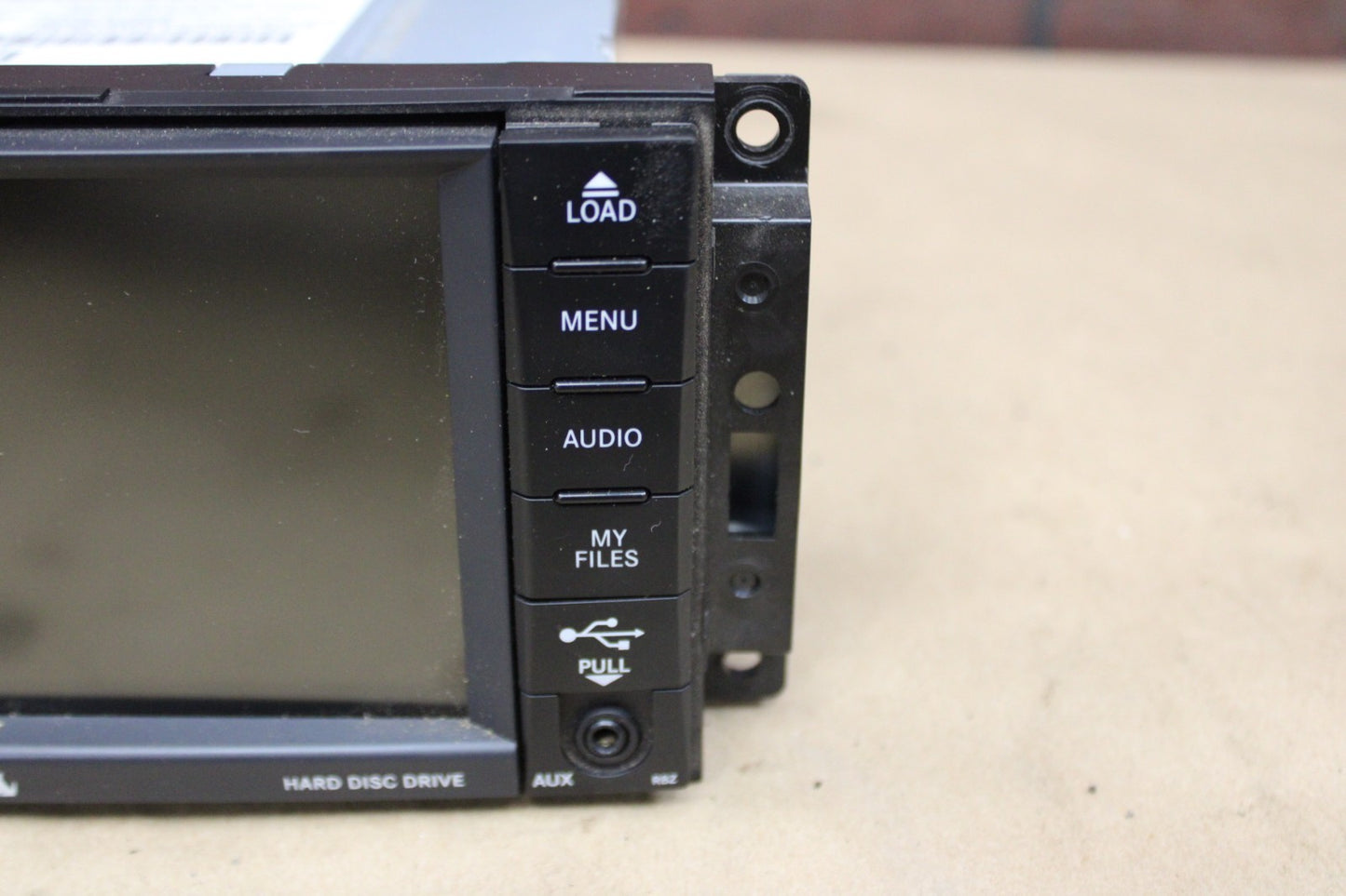 Jeep Chrysler Dodge MyGIG SiriusXM Radio Touchscreen CD DVD Player OEM 5064677AG