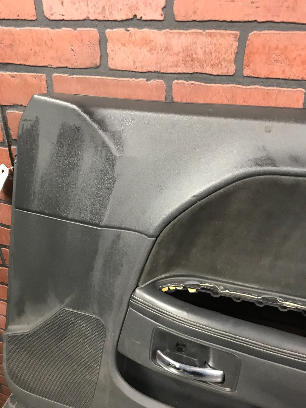 08-14 Dodge Challenger SRT Passenger Right Door Trim Panel Door Interior Black
