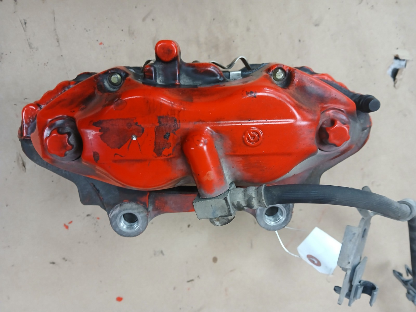 DODGE CHARGER FRONT RIGHT PASSENGER SIDE BREMBO BRAKE CALIPER OEM 2011 - 2014