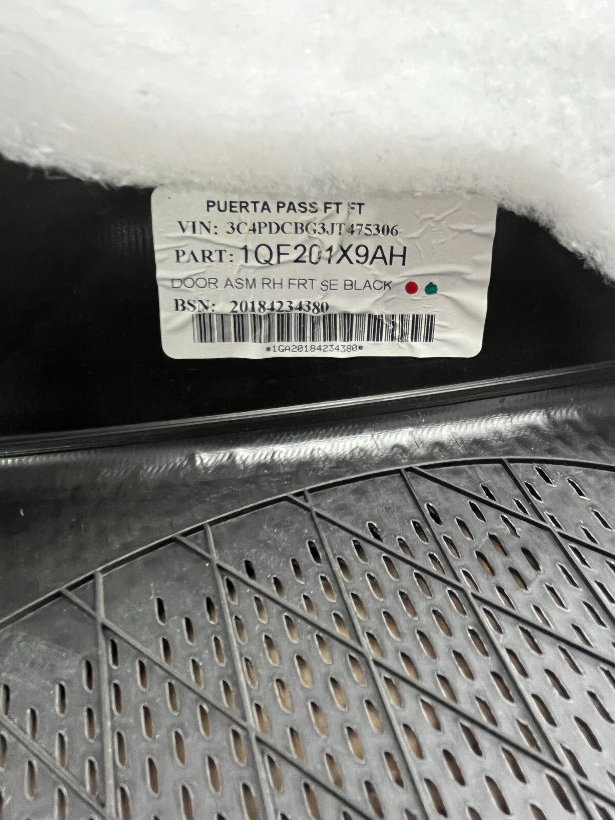 2011-2018 DODGE JOURNEY RIGHT RH FRONT PASSENGER DOOR CARD TRIM PANEL 1QF201X9AH