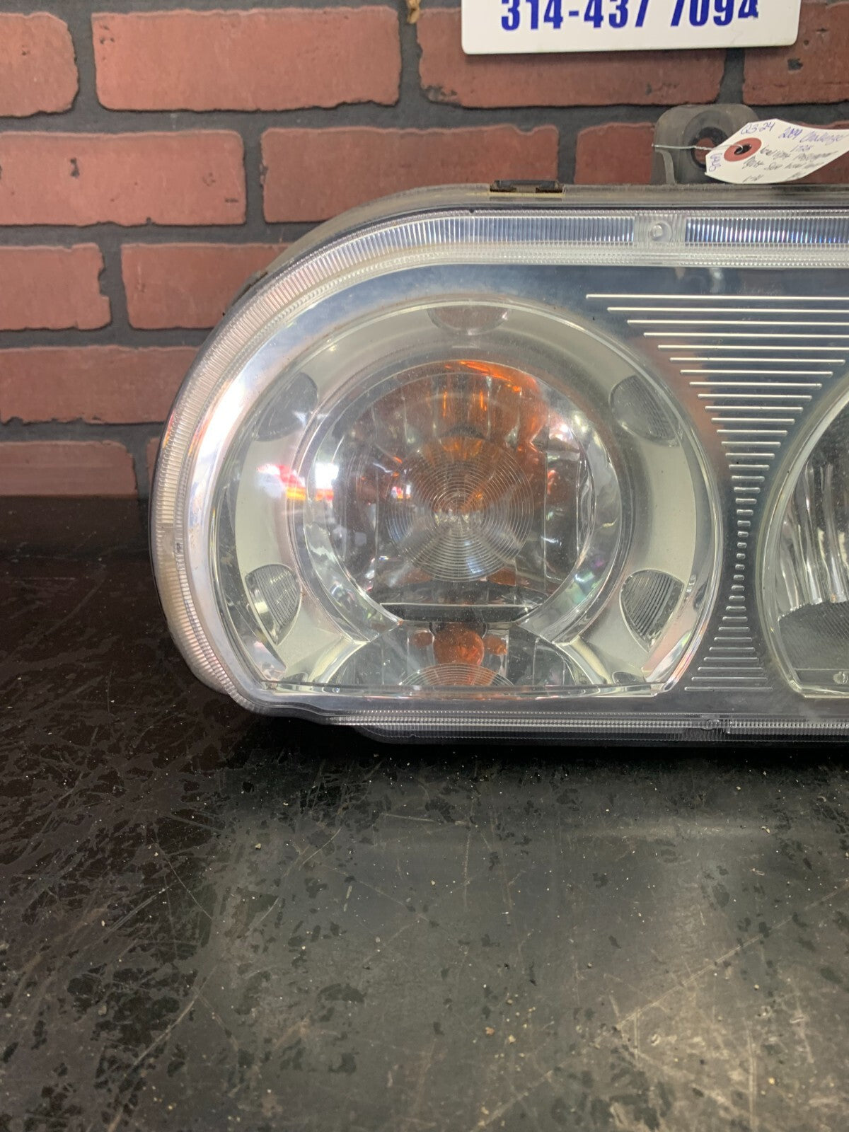 2008-2014 Dodge Challenger Headlight Passenger Right Side Head Lamp 00039293