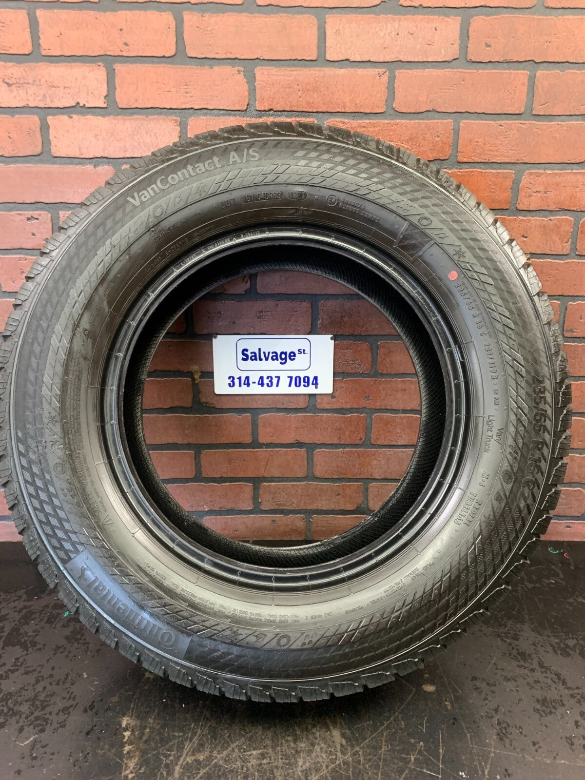 Used 235/65R16C Continental VanContact A/S 121/119R - 8/32