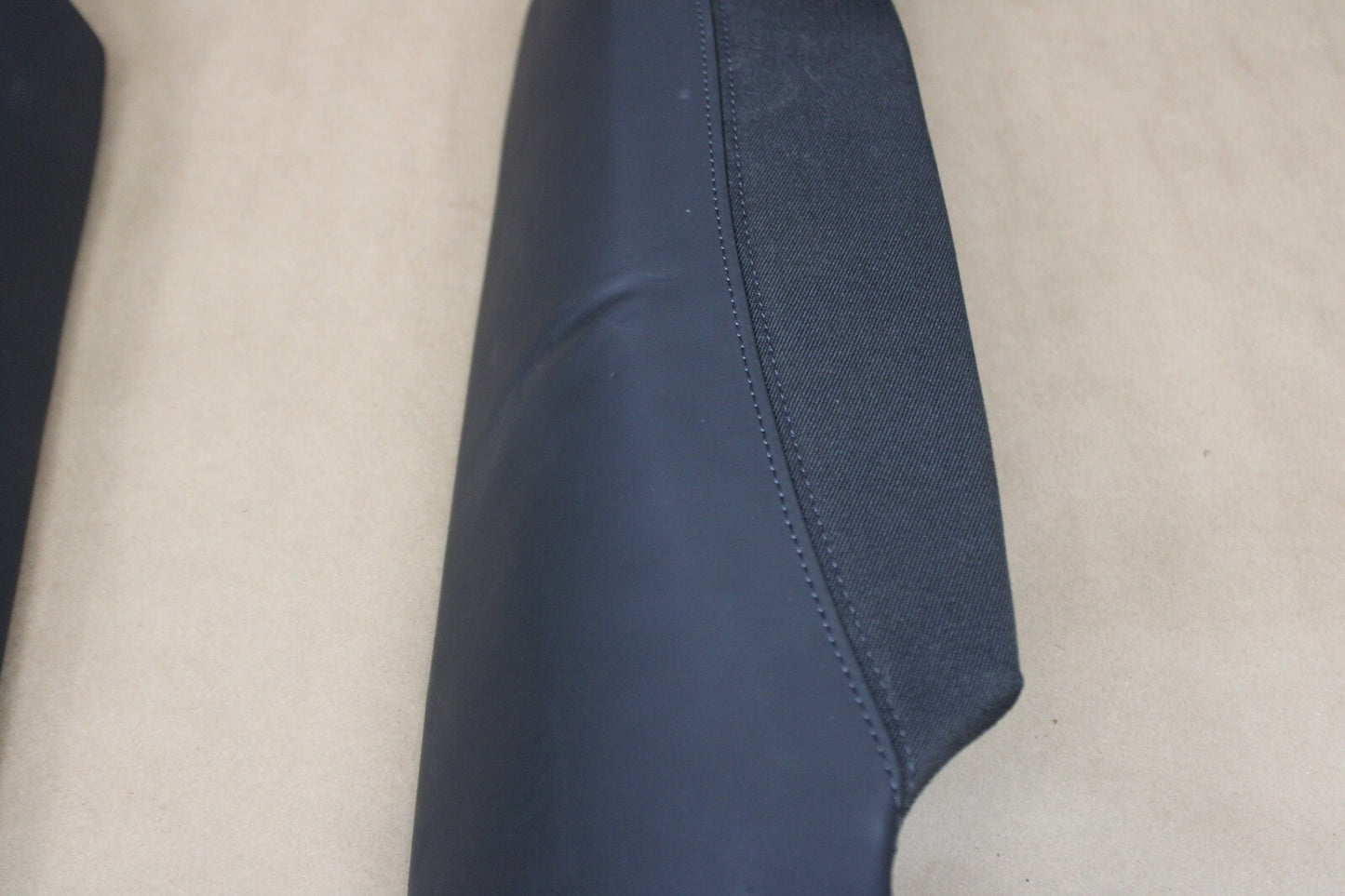 Set Rear Left Right Seat Backrest Bolster Black 4G085704AJ22A Audi A7 S7 RS7 18