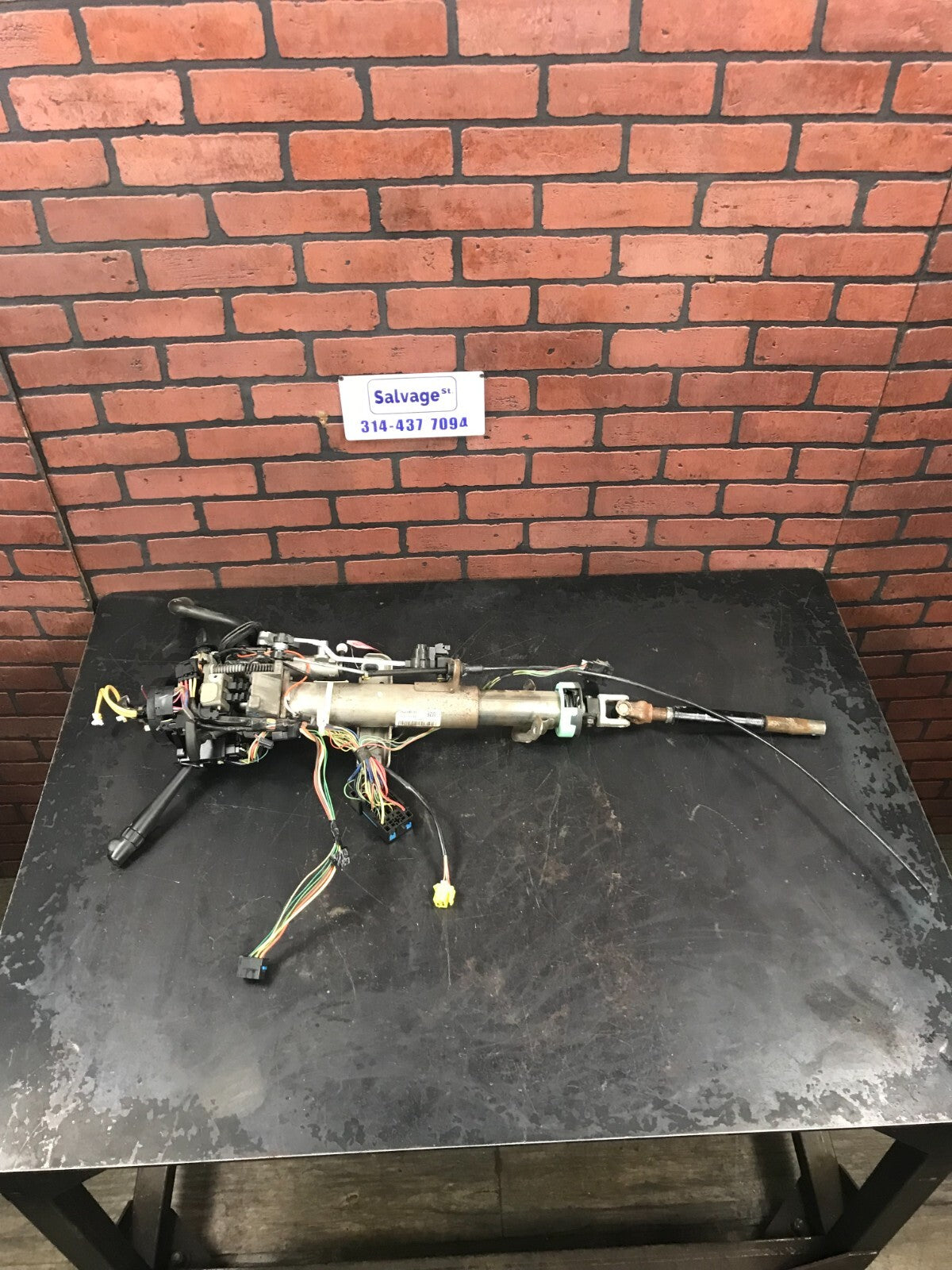2002 Cadillac Escalade Steering Column Assembly 26115838