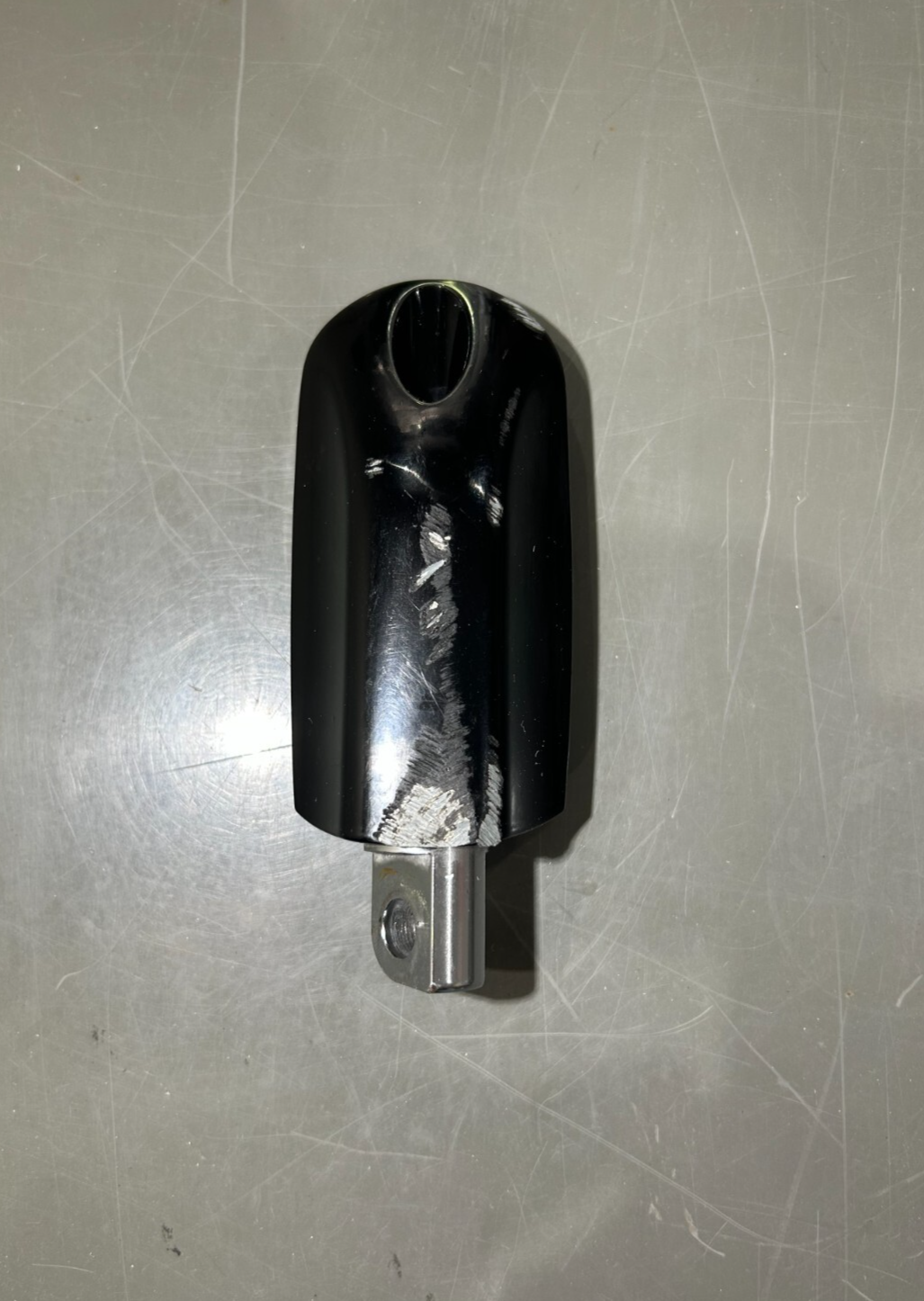 Harley Davidson OEM Streamliner Footpegs 50501800