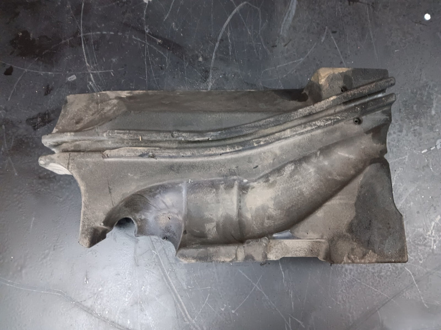 2014-2019 Ram 1500 3.0L Driver LH Side Fuel Rail Cover Heat Shield 4627867ab