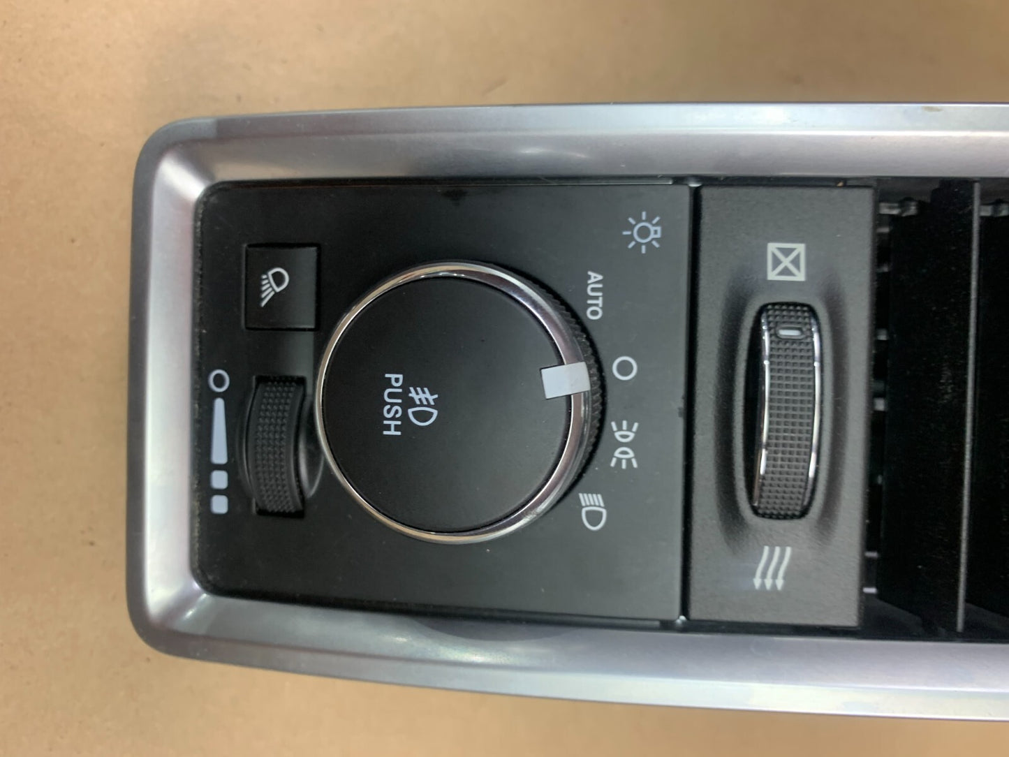 2013-2018 DODGE RAM 1500 HEADLIGHT SWITCH LEFT DRIVER DASH VENT OEM 1WP28DX9AC