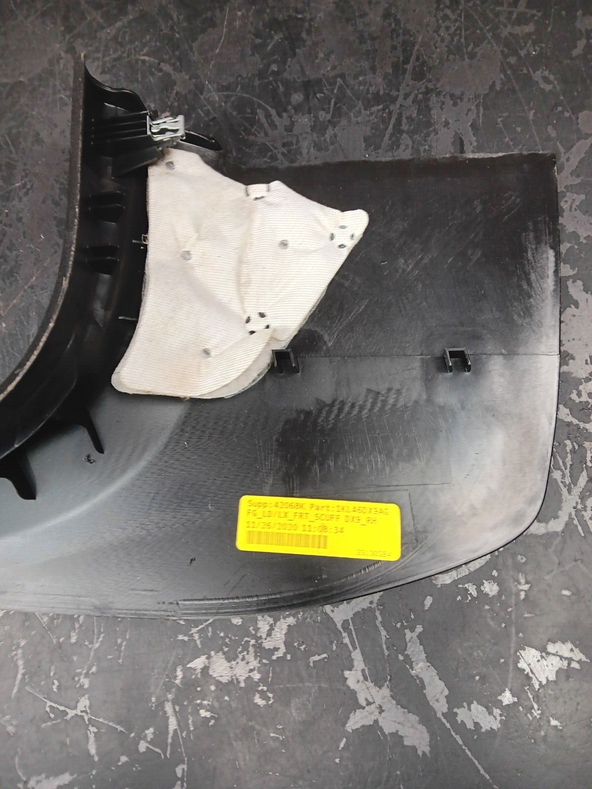 2011-2023 Charger 300 Front Passenger RH Scuff Plate Door Sill Trim 1kl46dx9ag