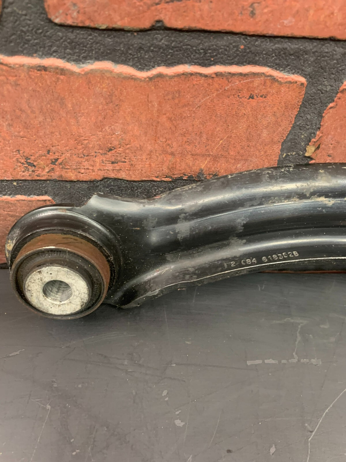 2018-2023 DODGE CHARGER REAR LEFT SIDE TENSION CONTROL ARM OEM