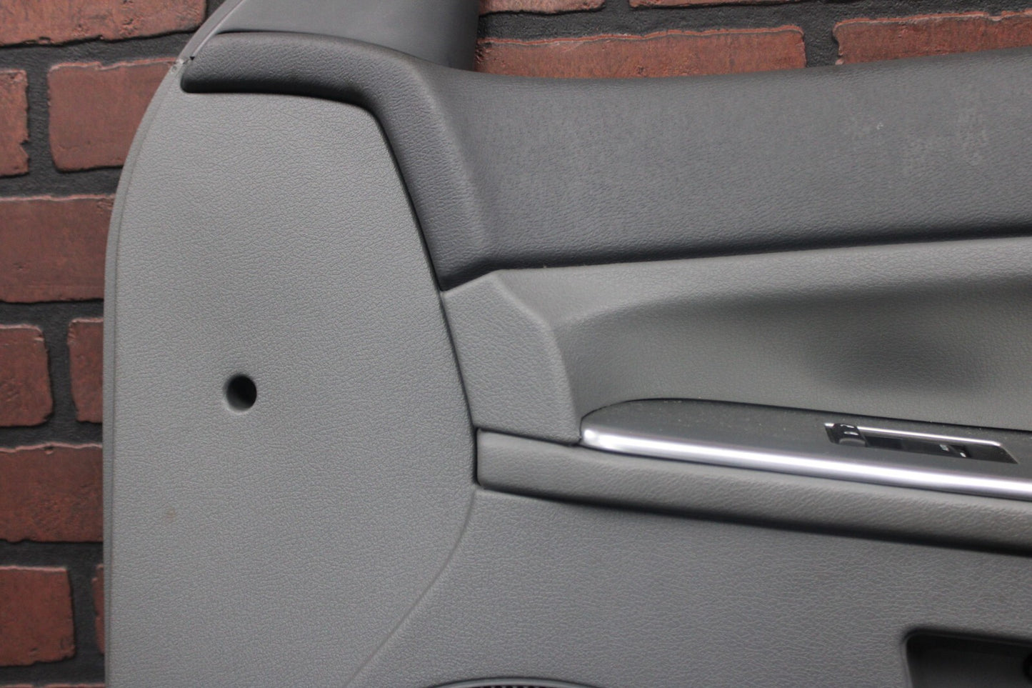 05-10 Jeep Grand Cherokee Front Passenger RH Interior Door Panel Trim 1dv721d5af