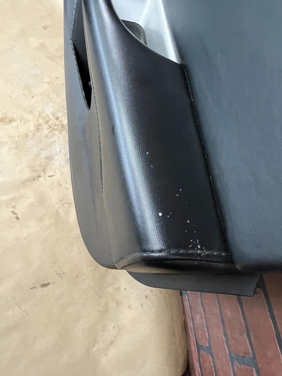 2011-2018 DODGE JOURNEY RIGHT RH FRONT PASSENGER DOOR CARD TRIM PANEL 1QF201X9AH