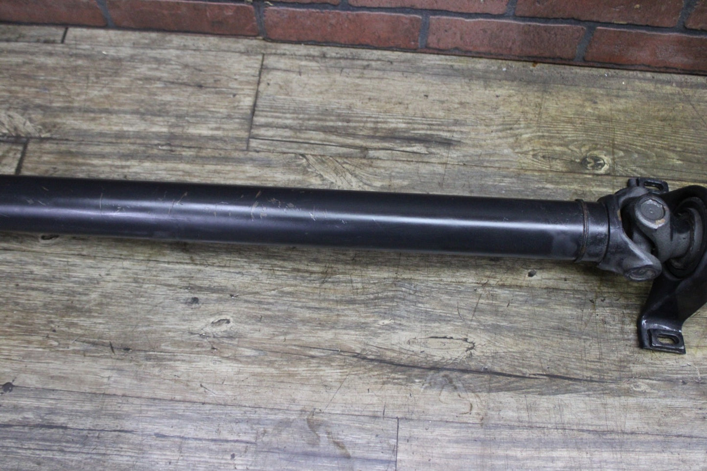 09-13 Dodge Challenger SRT8 Driveshaft Mopar Shaft OEM Automatic 05038277AE 69k
