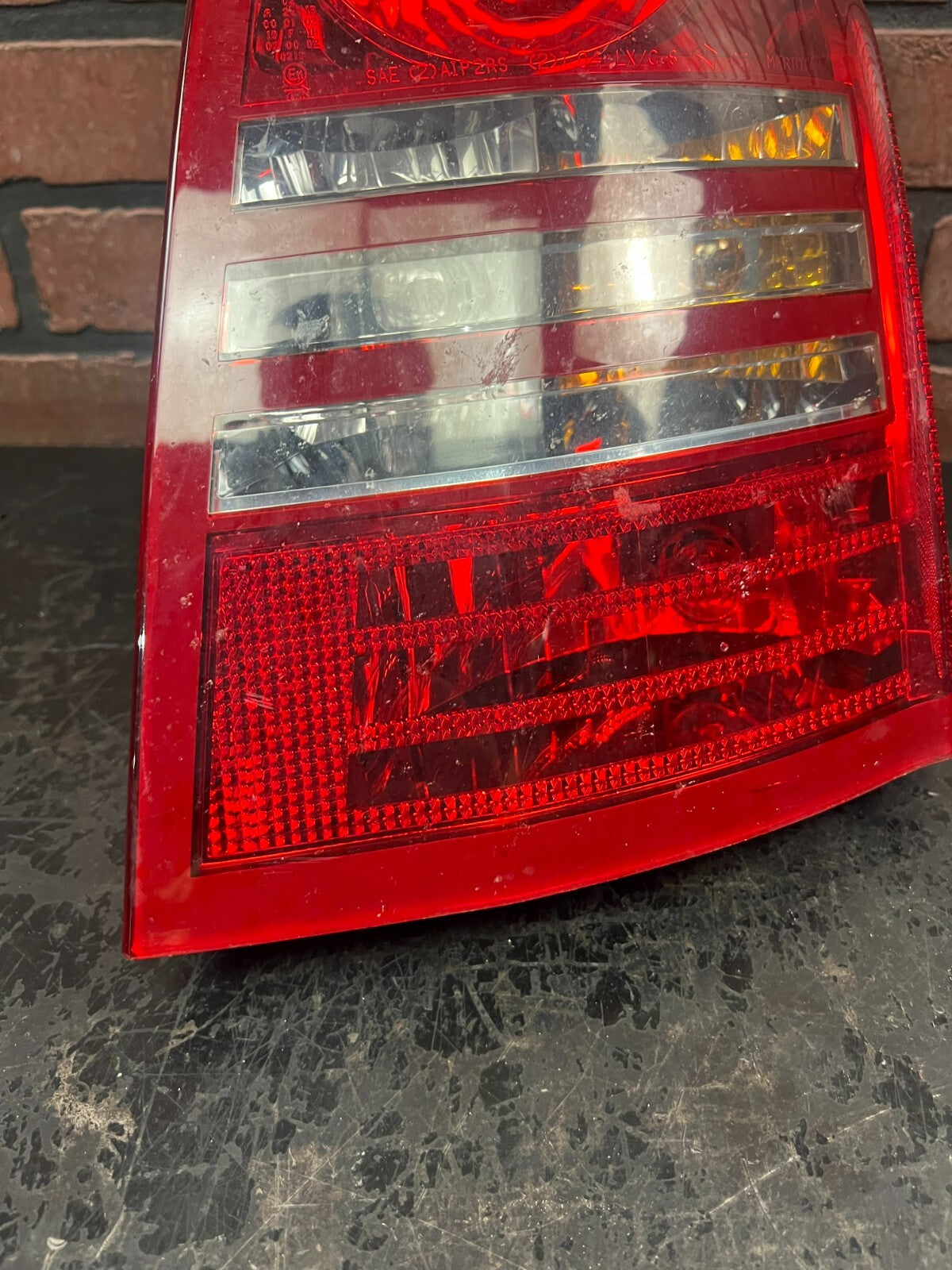 Passenger Tail Light C Model OEM 2005 2006 2007 Chrysler 300