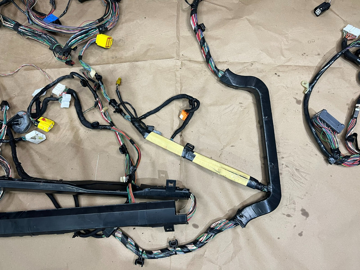 Genuine Mopar Jeep SRT-8 OEM 6.1L Body Wiring Harness 68036422AA
