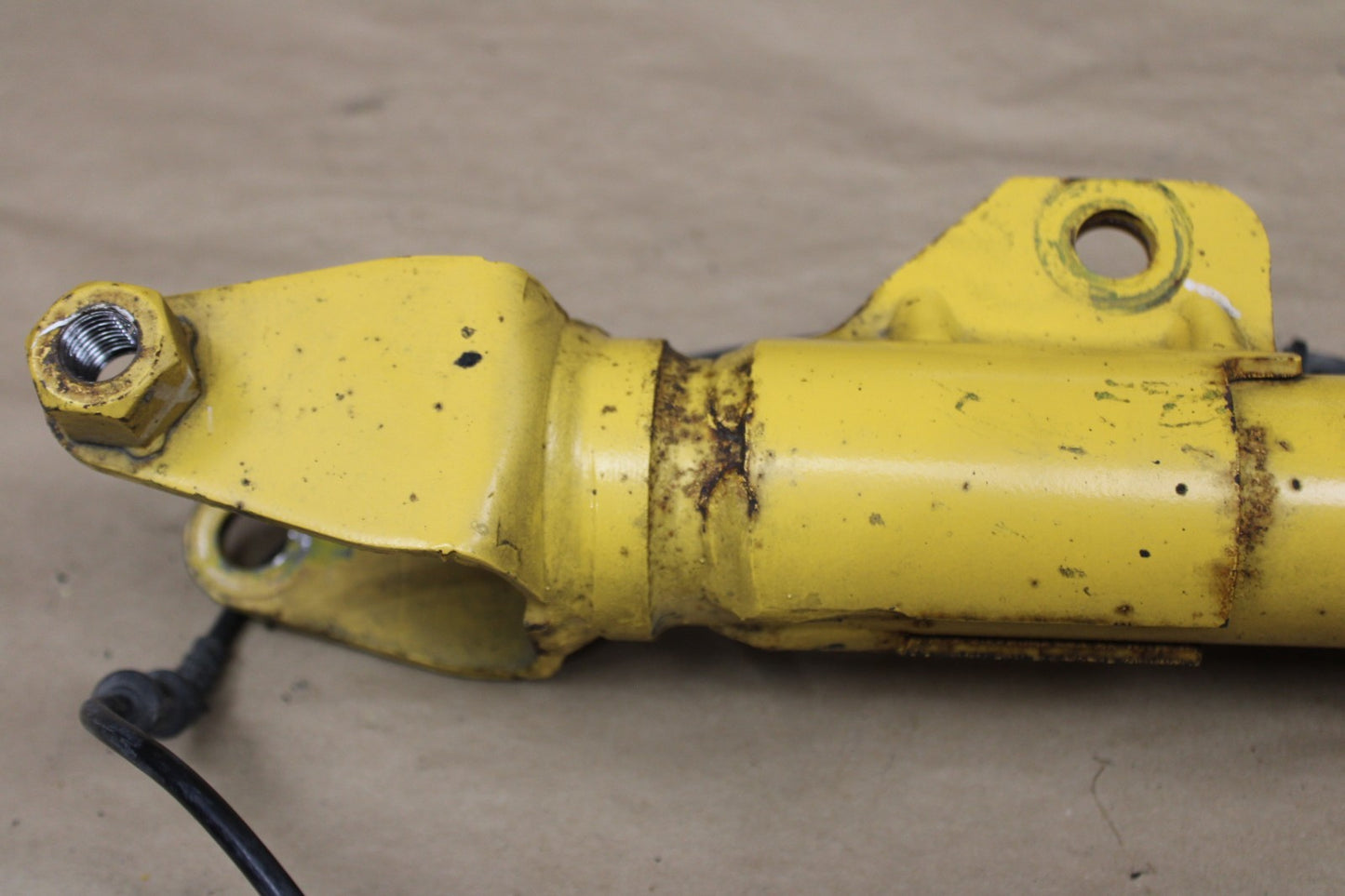 12-21 Dodge Challenger SRT8 Front Driver LH Side Shock Absorber Strut 05181555AF