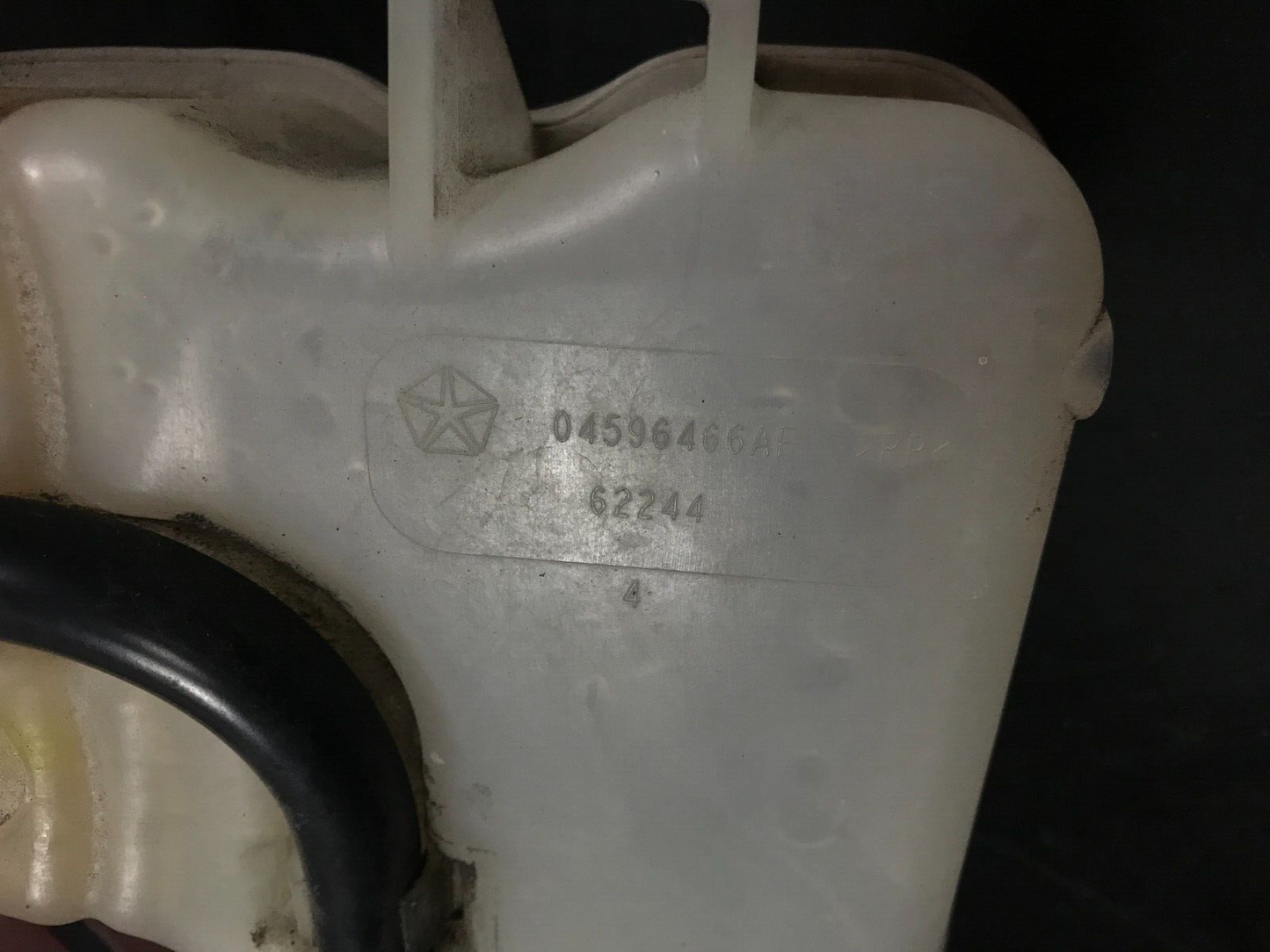 05-10 Challenger Charger Magnum 300 Coolant Recovery Bottle Reservoir 04596466AF