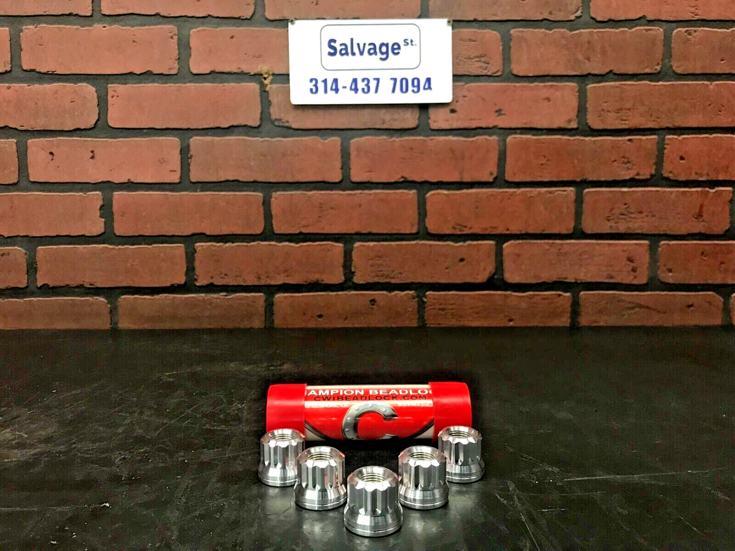 Champion Beadlock set of 5 pcs 12 mm x 1.5 Polished Machined Lug Nuts
