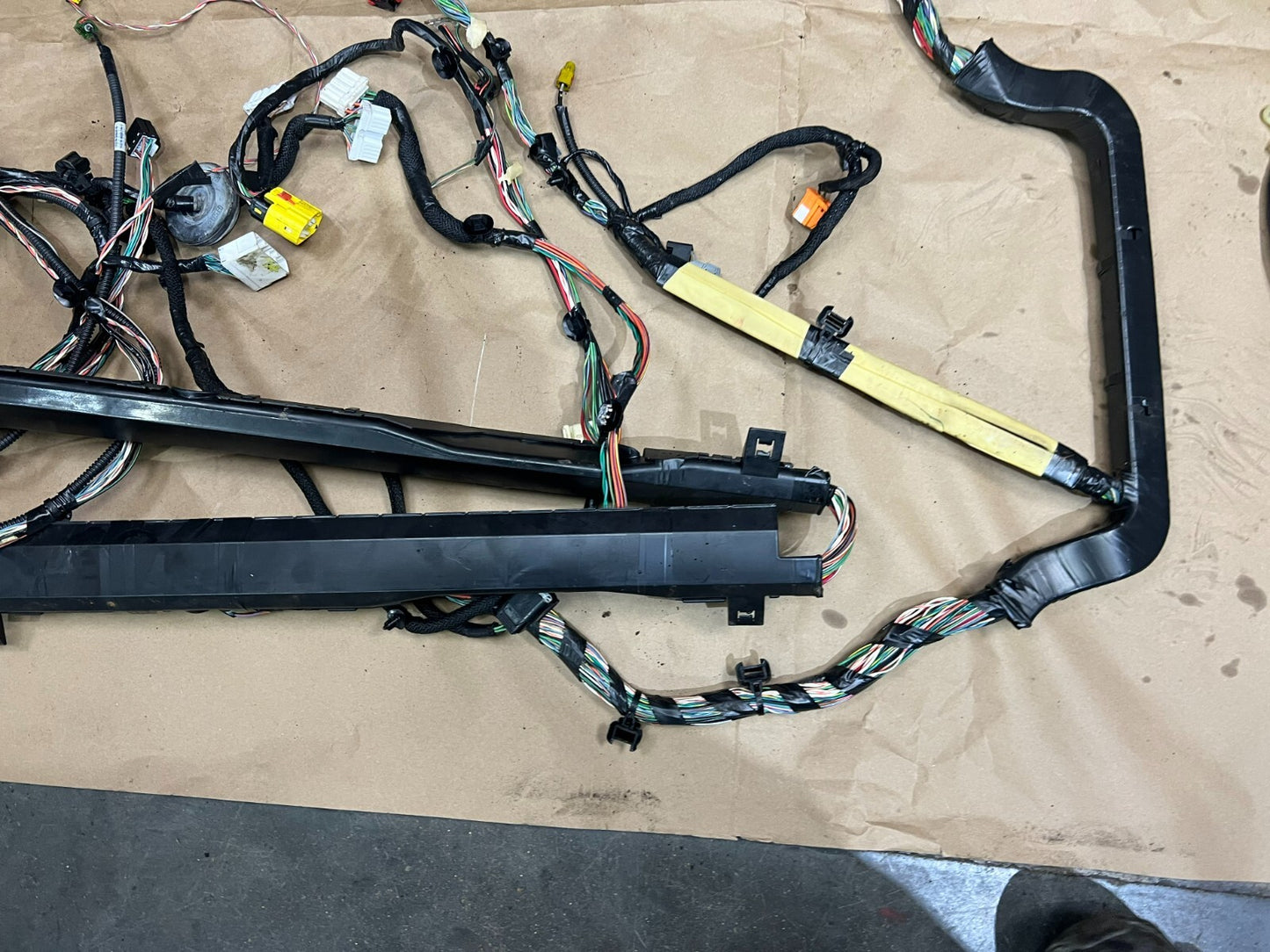 Genuine Mopar Jeep SRT-8 OEM 6.1L Body Wiring Harness 68036422AA