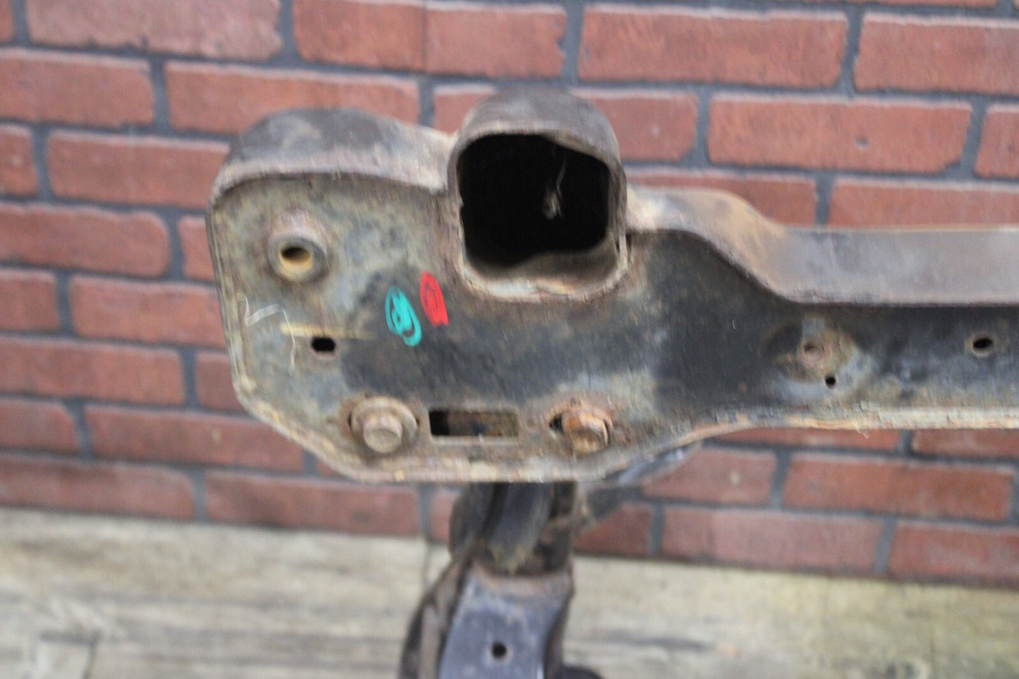 2005-2010 Jeep Grand Cherokee SRT8 Front Crossmember Subframe 4wd OEM 100k 4x4