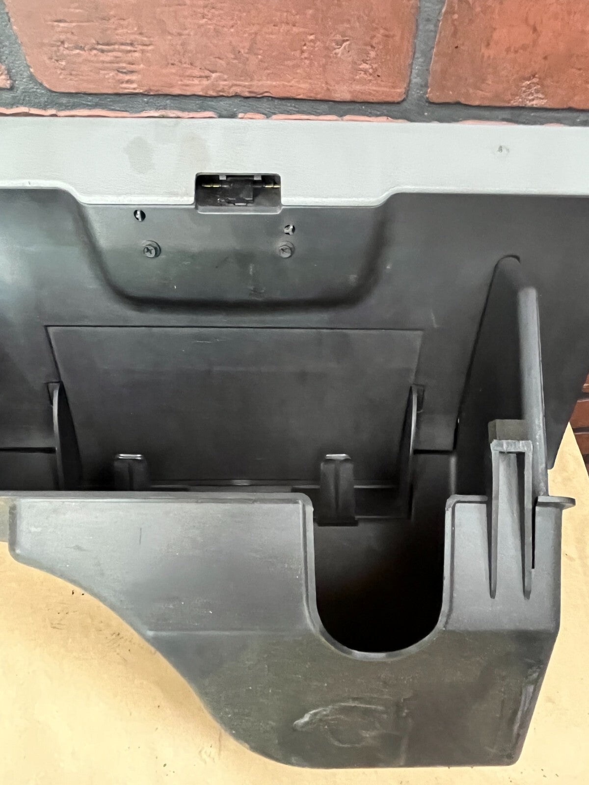 2005-2007 Jeep Grand Cherokee SRT8 OEM Glove Box Storage Compartment Gray