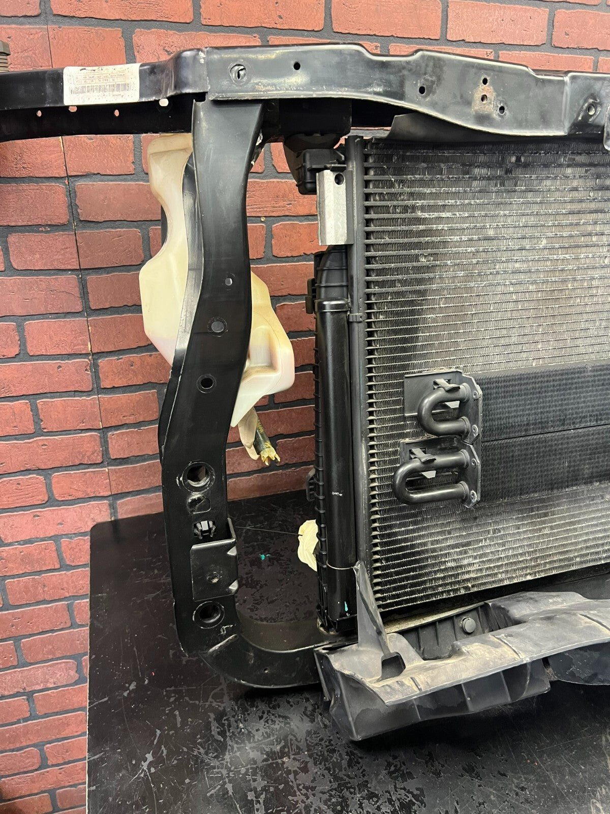 JEEP GRAND CHEROKEE SRT 6.4L 11-13 OEM RADIATOR CONDENSER FRAME FRONT CLIP OEM