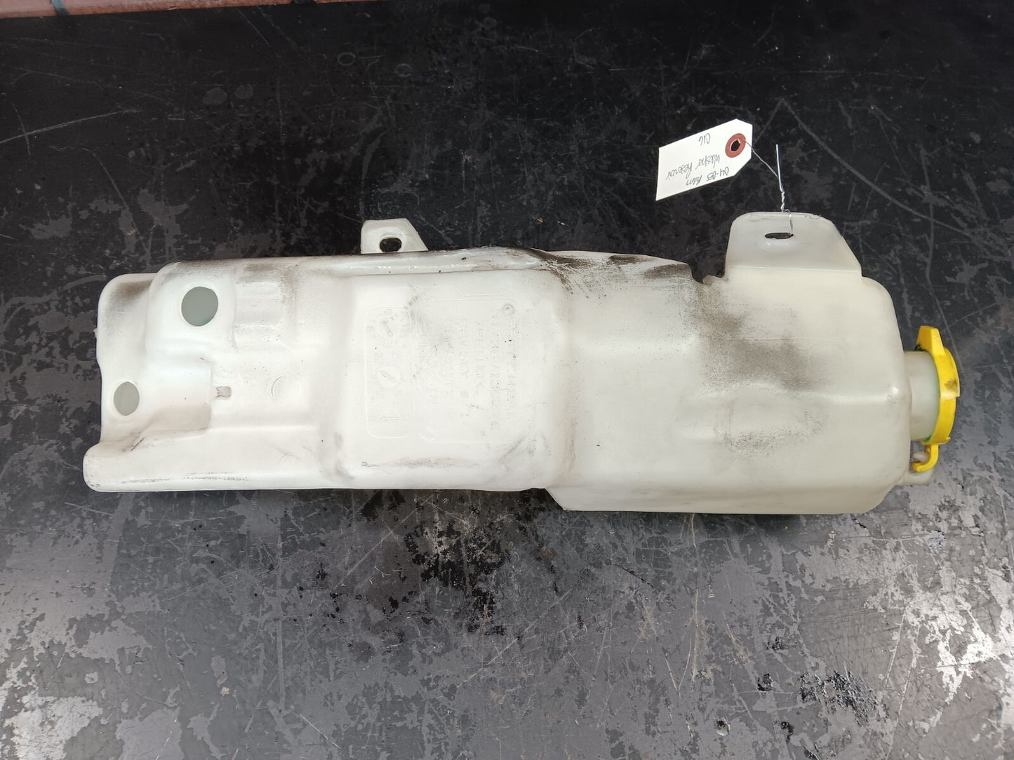 2004-2005 Dodge Ram Windshield Wiper Washer Fluid Reservoir 55077349af