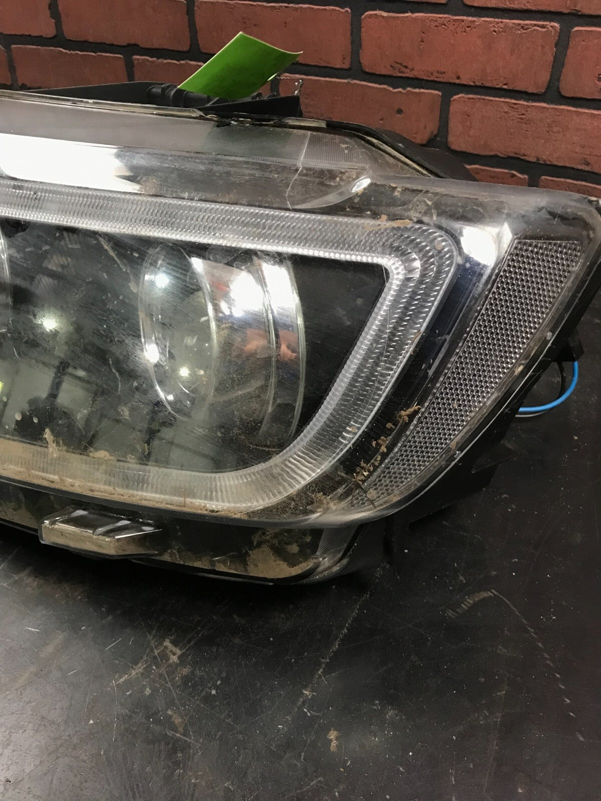 2011 2012 2013 Jeep Grand Cherokee SRT Left Driver Headlight XENON 080200073