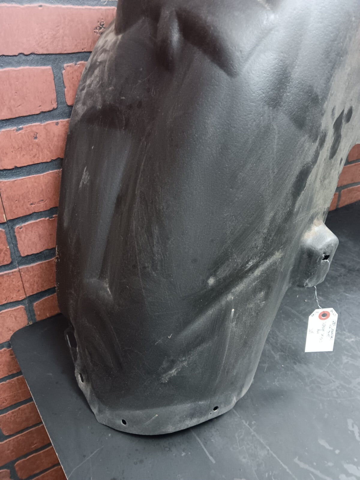 2008-11 Dodge Challenger Passenger RH Wheelhouse Splash Shield Guard 05028750AB
