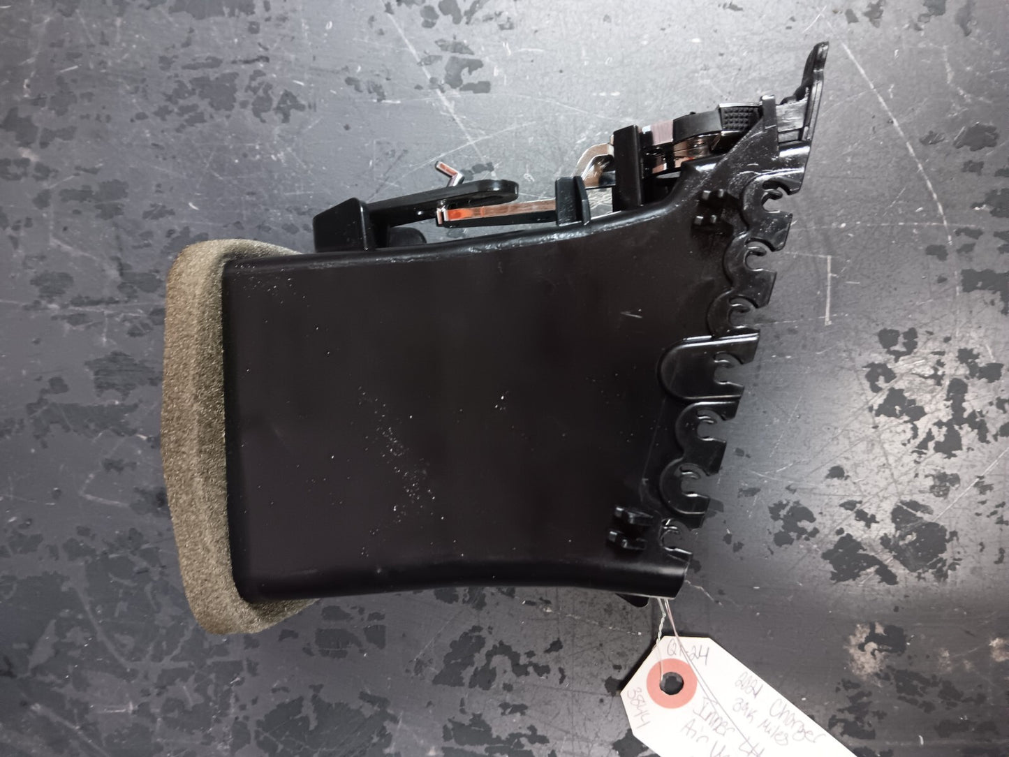 2015-2022 Dodge Charger Driver LH Side Inner Dash Air Vent L0202802dx9ac