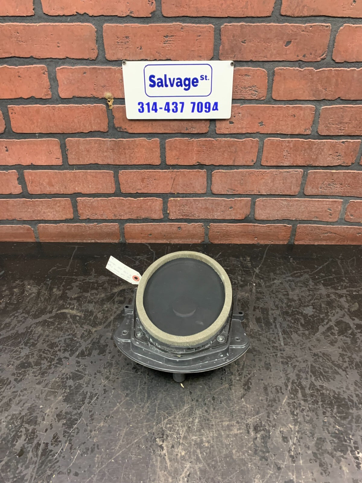 2015-2020 DODGE CHALLENGER SRT 6.4L OEM FRONT RIGHT OR LEFT DOOR AUDIO SPEAKER