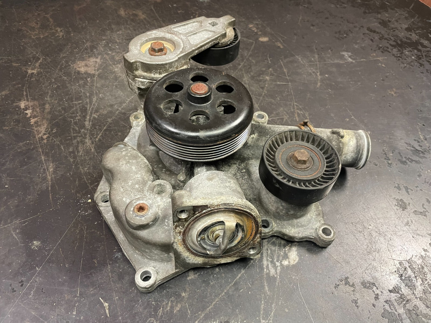 2005-2010 SRT8 6.1L Hemi Engine Water Pump Challenger/Charger/Magnum/300/Jeep