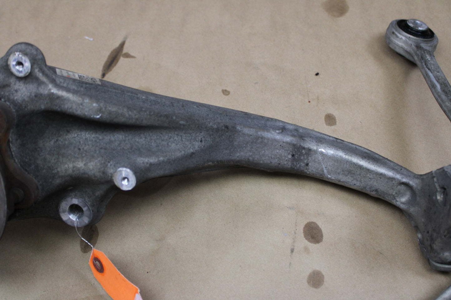 12-18 AUDI S7 FRONT DRIVER LH SPINDLE KNUCKLE CONTROL ARMS KNEE ASSY. 4G0407241C