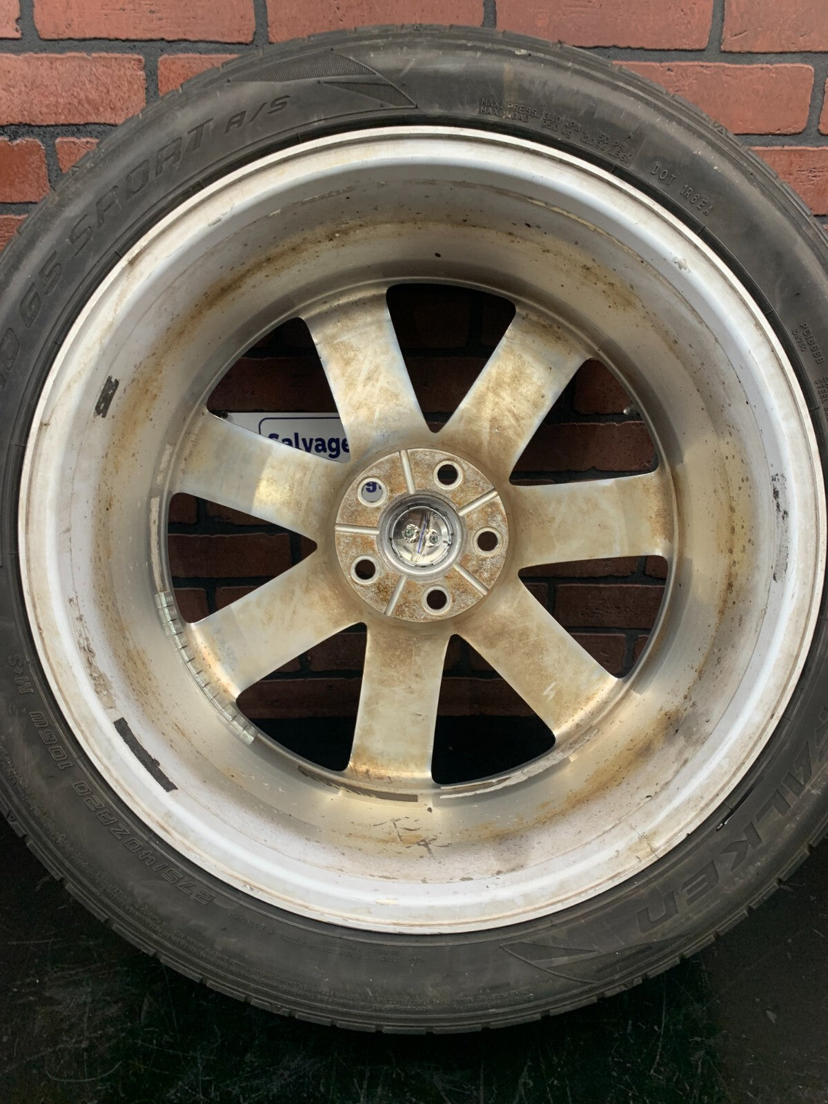 2005-2023 CHRYSLER 300 SRT8 WHEEL 7 SPOKE SILVER OEM USED, NO CURB RASH!