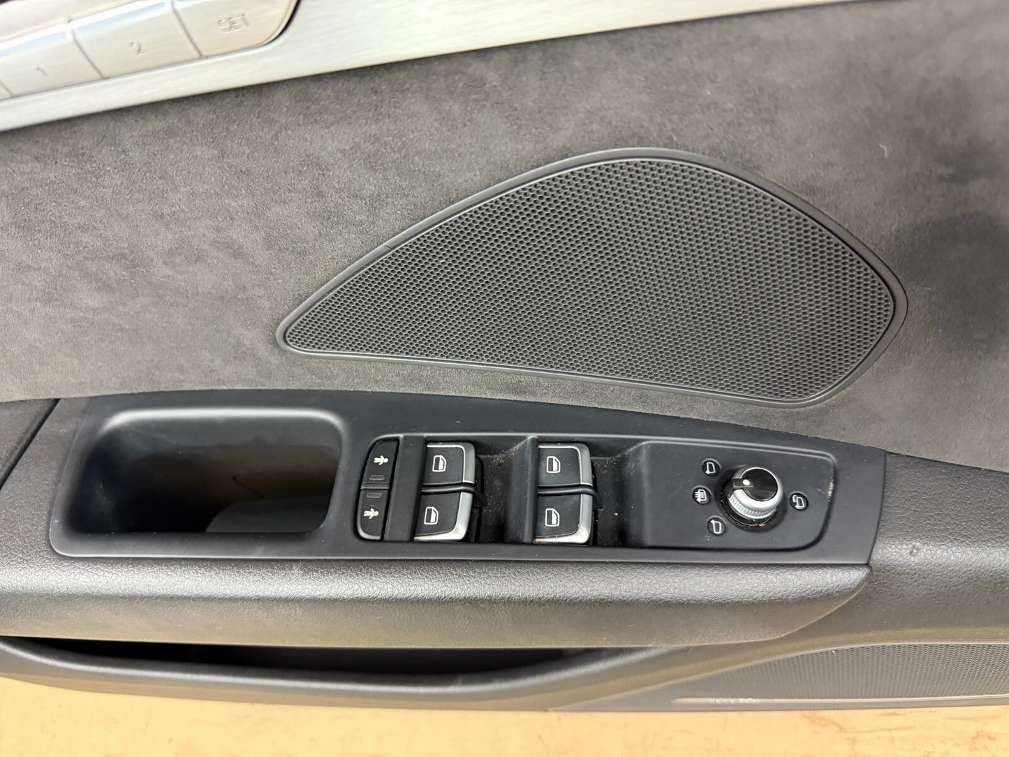 2011-2018 Audi A8 S8 D4 Front Left Driver Door Trim Cover Panel Card Memory Wood