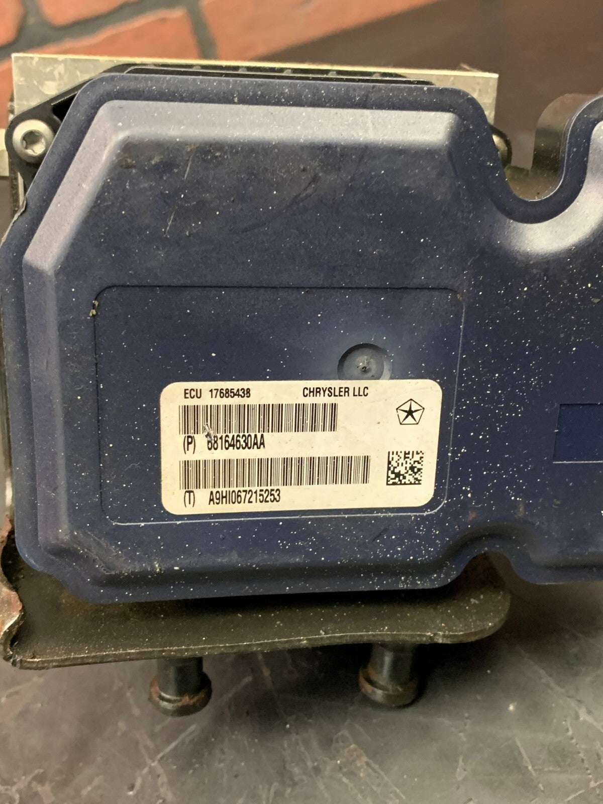 JEEP GRAND CHEROKEE SRT 11-13 OEM ABS ANTI LOCK CONTROL UNIT BRAKE MODULE
