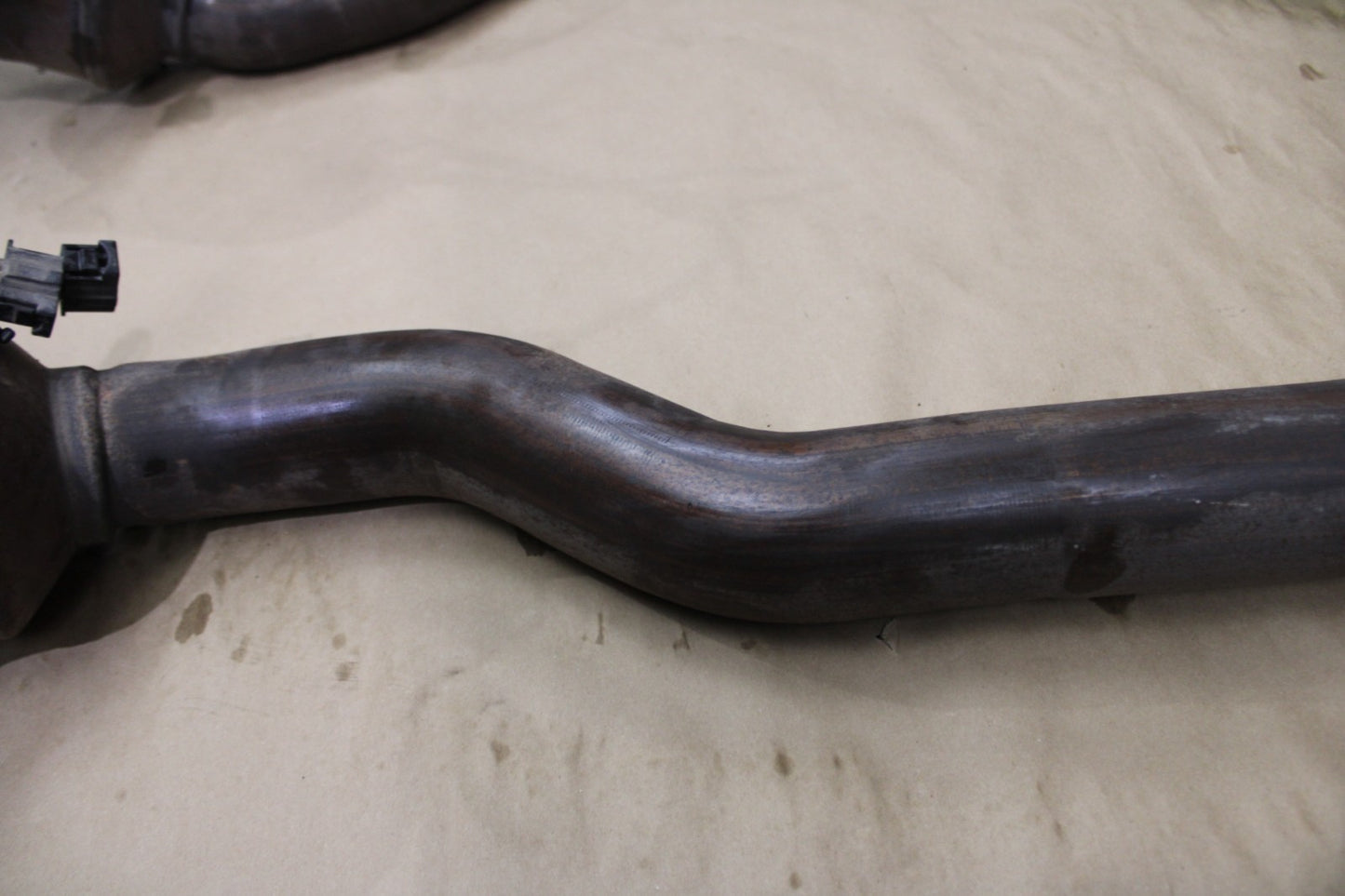 11-18 CHALLENGER SRT8 ENGINE MANIFOLD HEADER EXHAUST MUFFLER PIPES 05039057AB