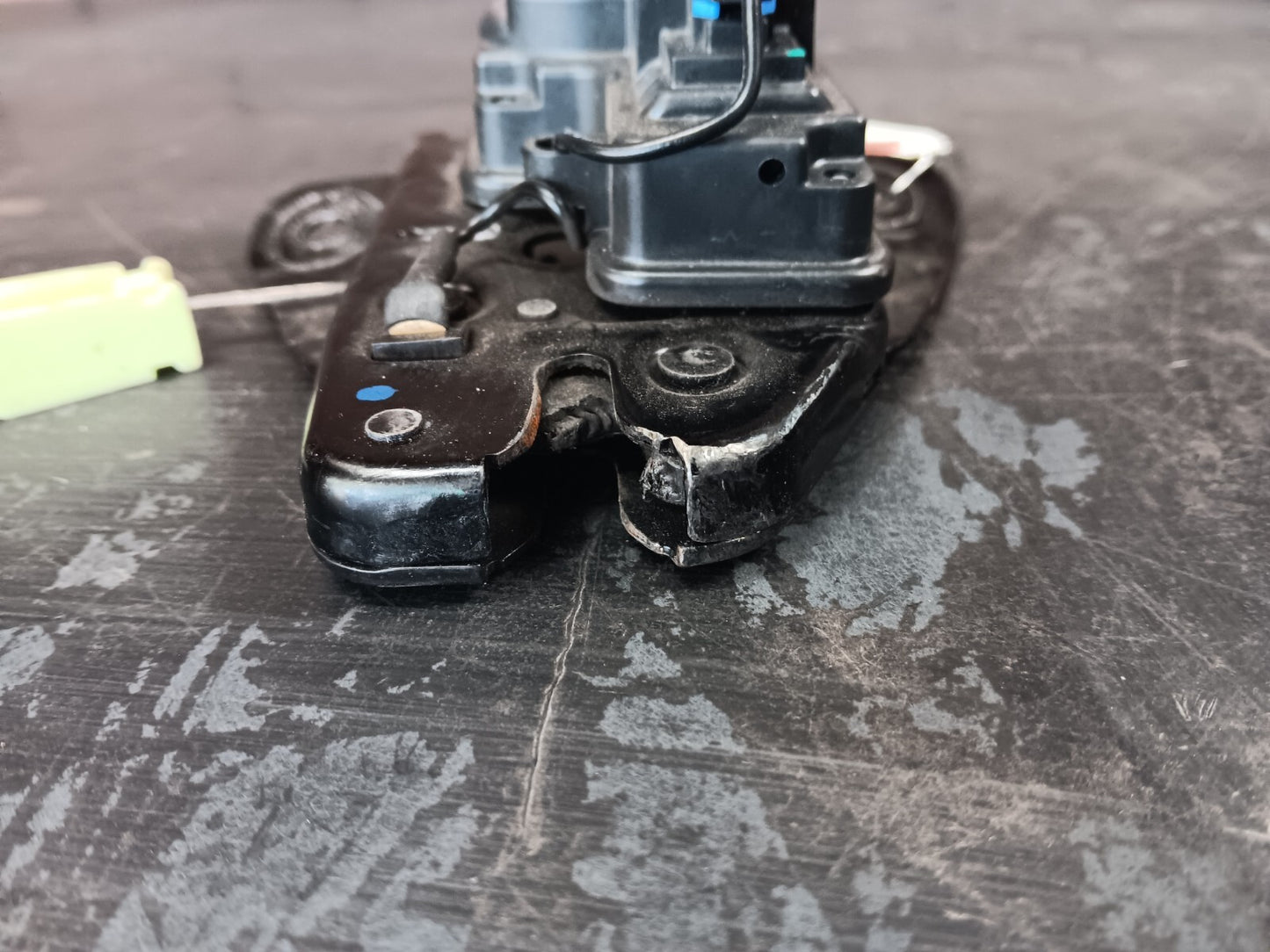 Dodge Rear Trunk Liftgate Lock Latch Release Actuator SOME DAMAGE