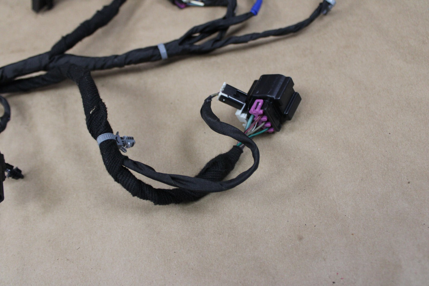 2012-2014 Cadillac Escalade/Yukon Lift Gate Trunk Wire Wiring Harness Assembly