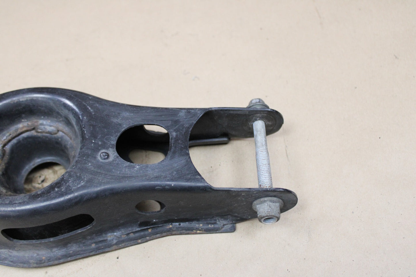 15-23 Dodge Charger/Challenger/300 Right Rear Suspension Control Arm Strut Set
