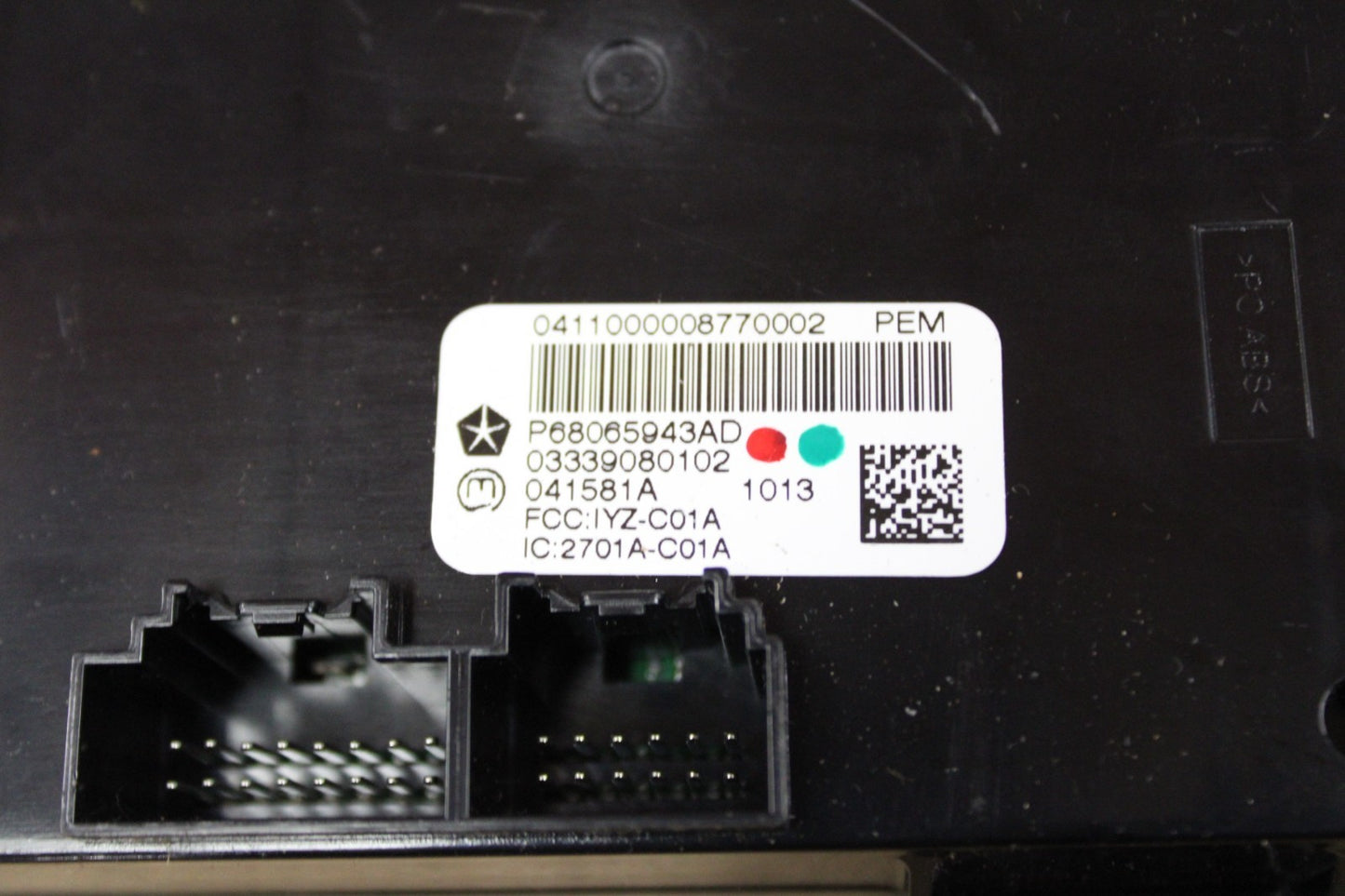 2011-2014 Dodge Challenger SRT8 Passive Entry Receiver Control Module 68065943AD