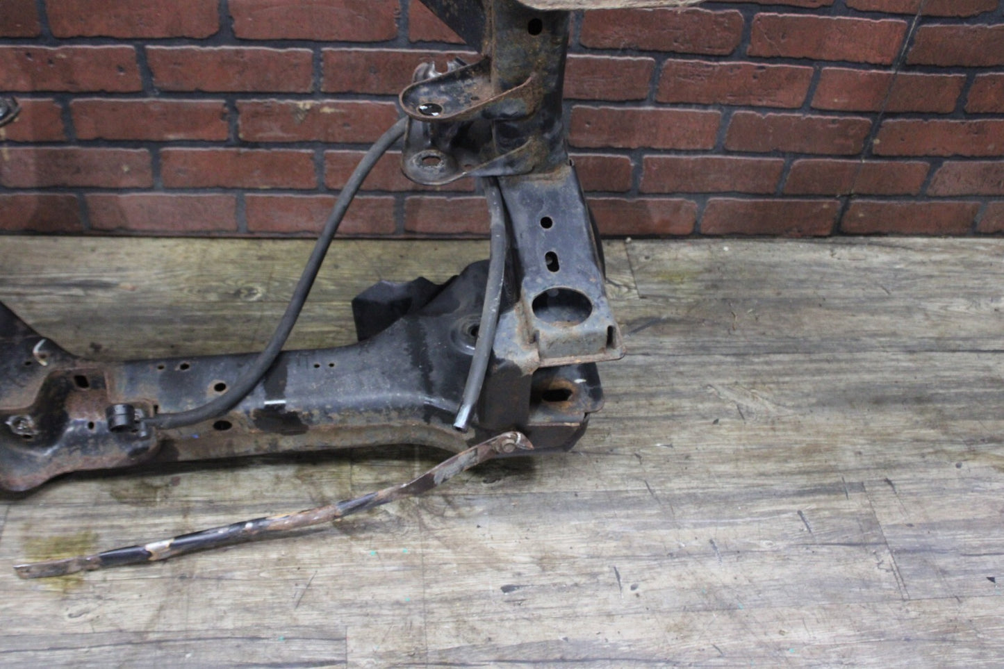 2005-2010 Jeep Grand Cherokee SRT8 Front Crossmember Subframe 4wd OEM 100k 4x4